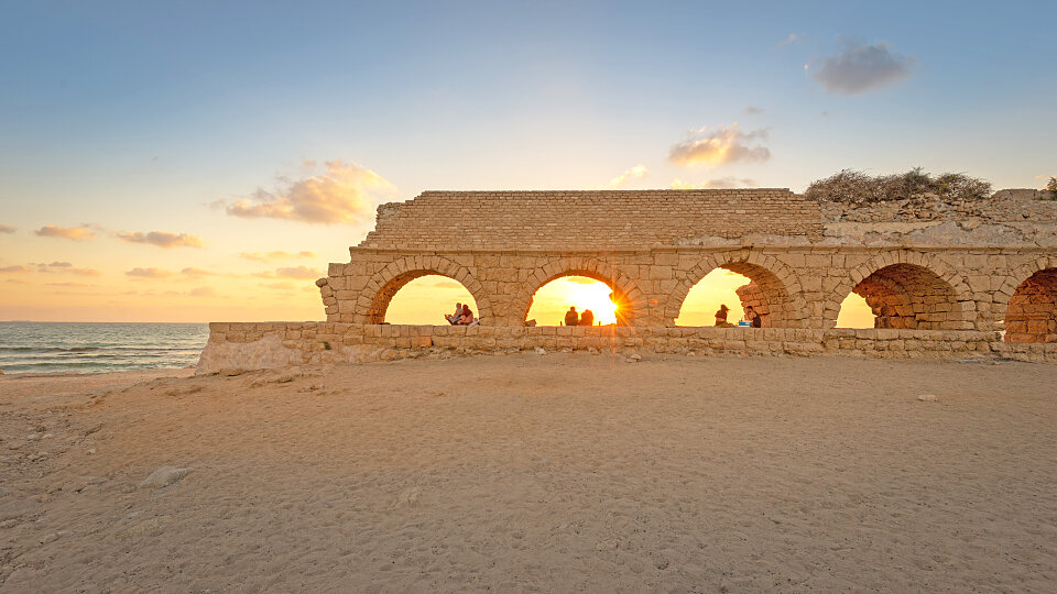 aqueduct caesarea maritima lt 1