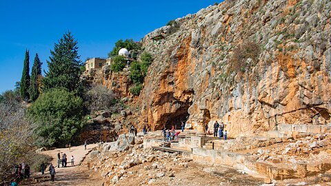 October 10 – Tel Dan, Caesarea Philippi, Golan Heights wth IDF-Style Jeep Tour, Bethsaida & Kibbutz Shabbat