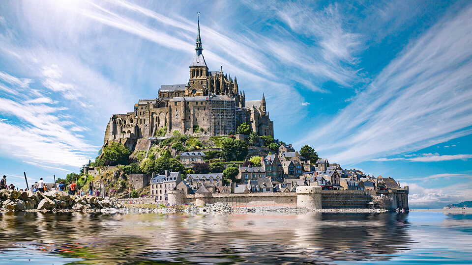 mont saint michel france