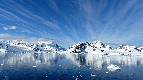 JANUARY 27 – CRUISE PARADISE ISLAND, ANTARCTICA    JANUARY 27 – CRUISE PARADISE ISLAND, ANTARCTICA